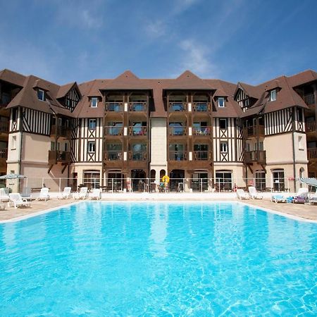 Pierre & Vacances La Residence Du Golf Deauville Eksteriør bilde