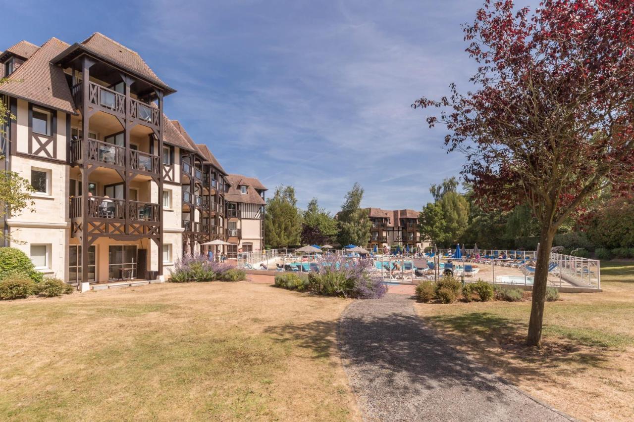 Pierre & Vacances La Residence Du Golf Deauville Eksteriør bilde